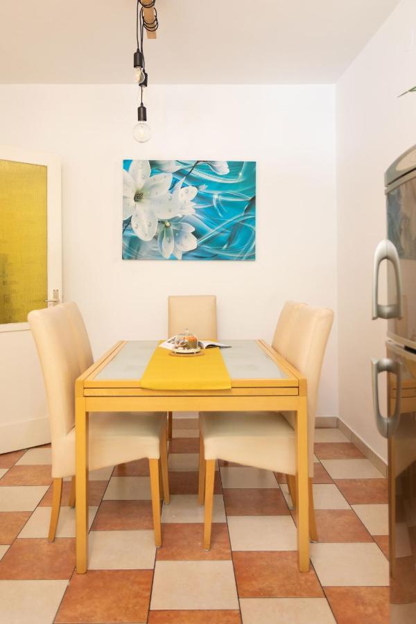 Bright 2Bdr Apartment With A Balcony ซาเกร็บ ภายนอก รูปภาพ